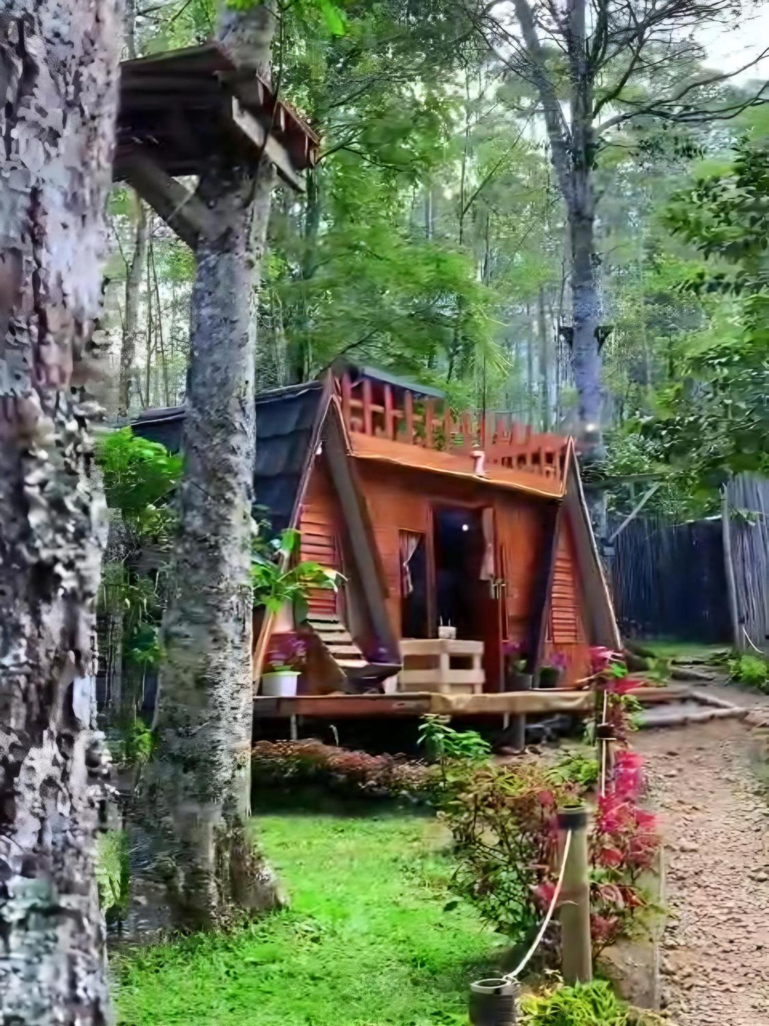 Penginapan Nuansa Riung Gunung Hotel Pangalengan Exterior foto
